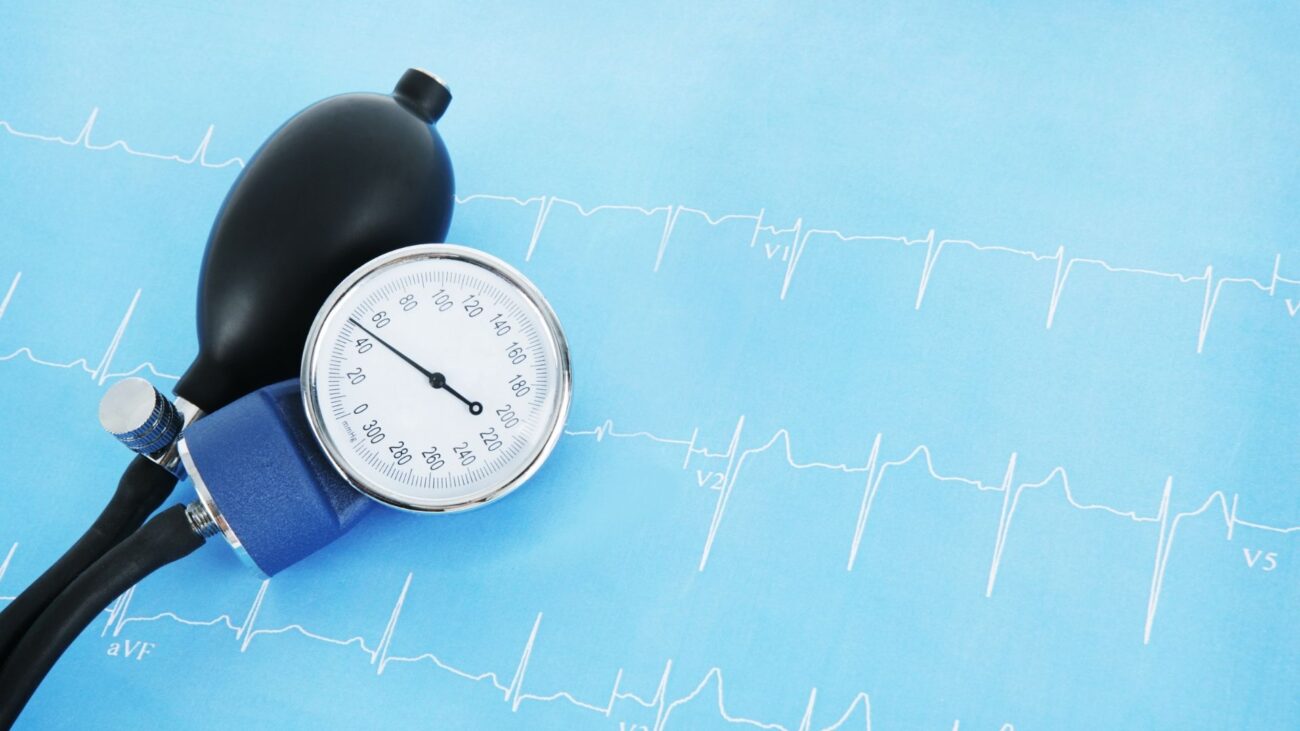 Ny forskning och naturliga strategier mot högt blodtryck: Vad säger vetenskapen om kost, stress och mineralbalans?